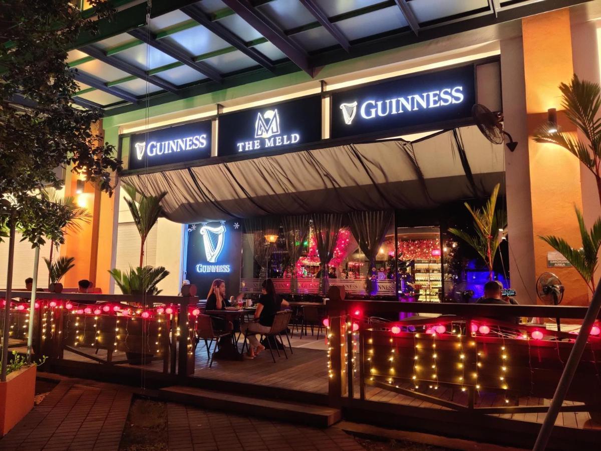 My Daily Homestay - Miri Times Square Buitenkant foto