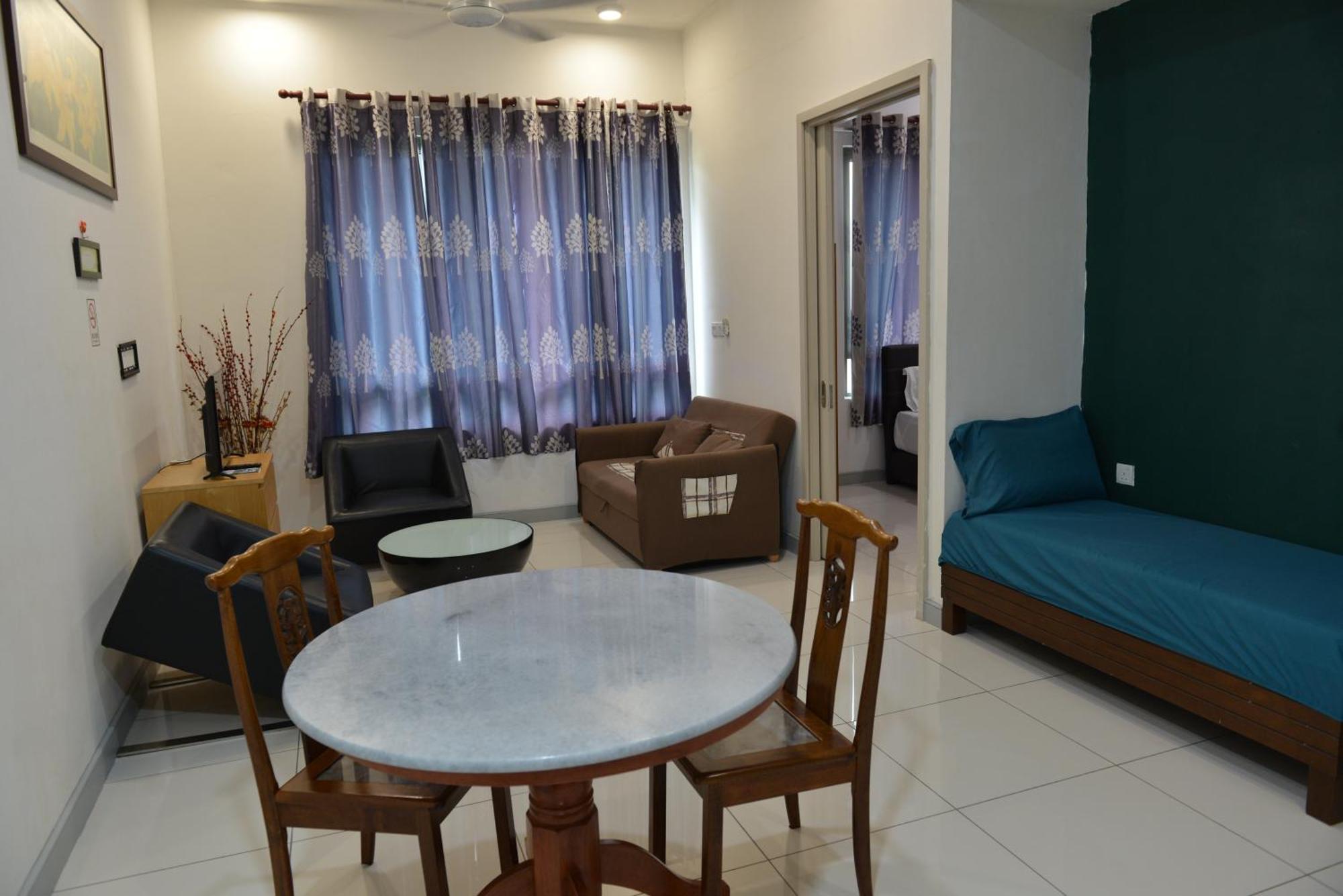 My Daily Homestay - Miri Times Square Buitenkant foto